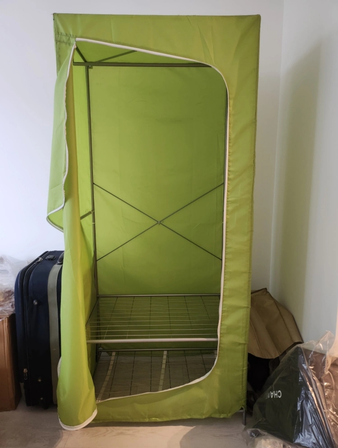 UDEAR Portable Wardrobe  thumbnail