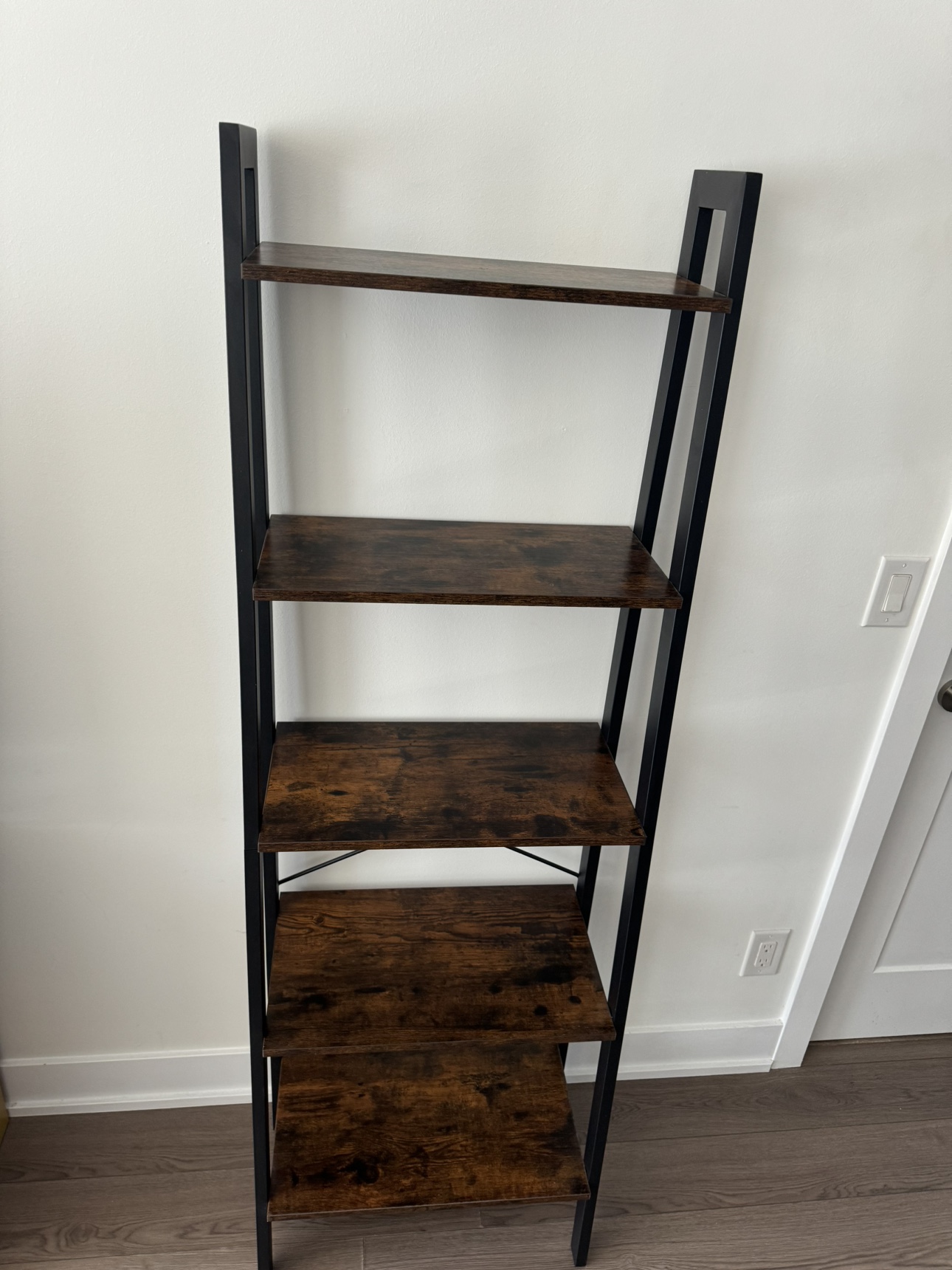 Ladder Shelf - Bookshelf - photo 2