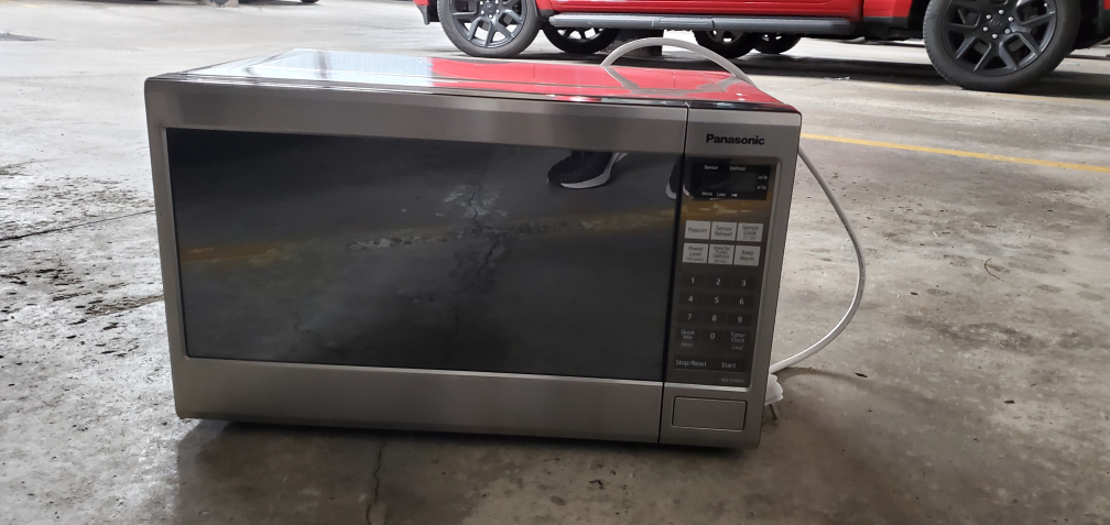 Panasonic microwave  1.3 ct
