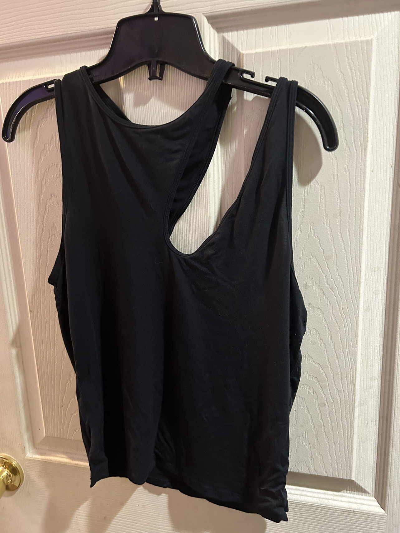 Last and final price!!!!Lululemon shoulder cut-out yoga tank