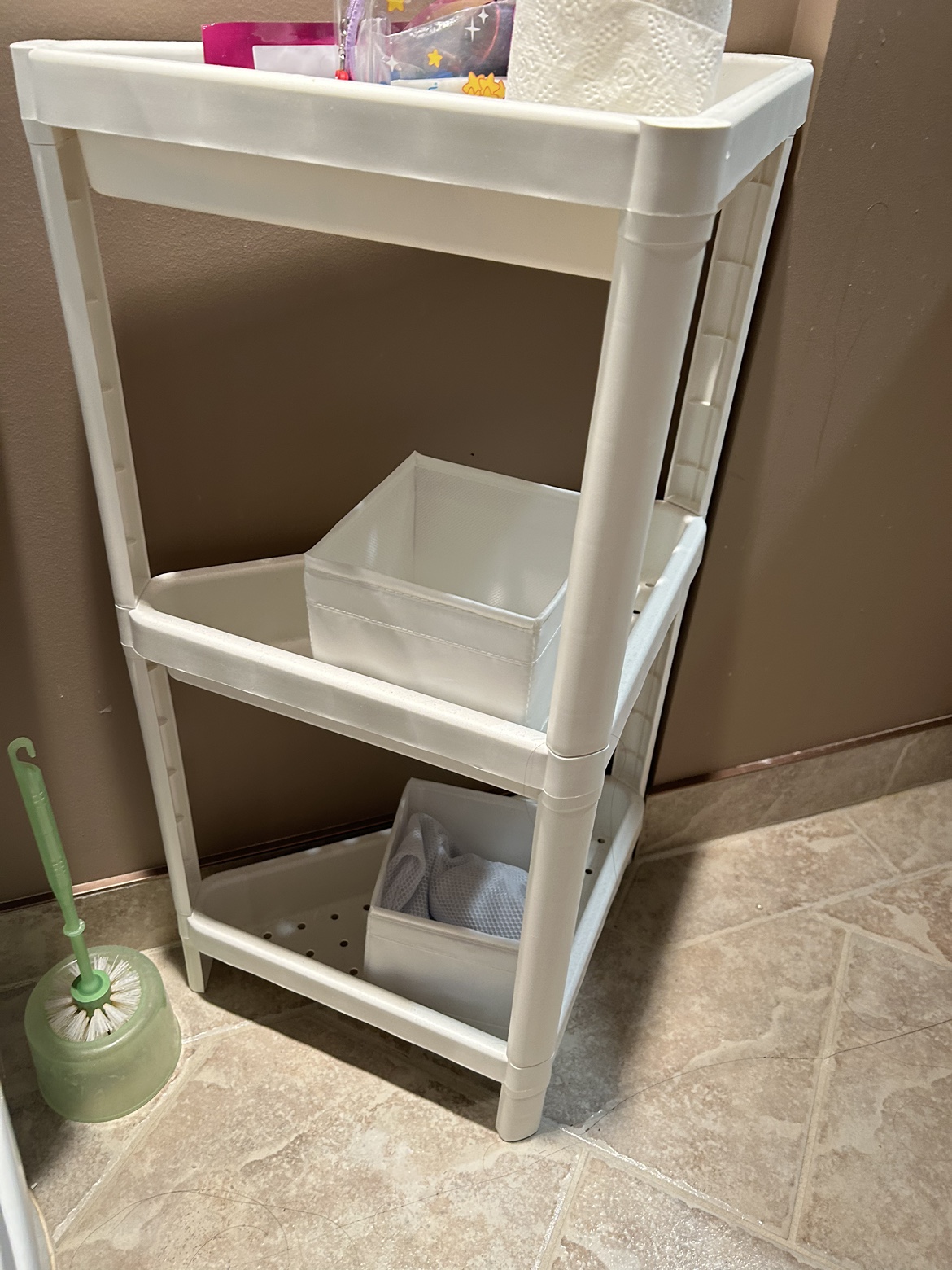 Ikea washroom shelf - photo 2