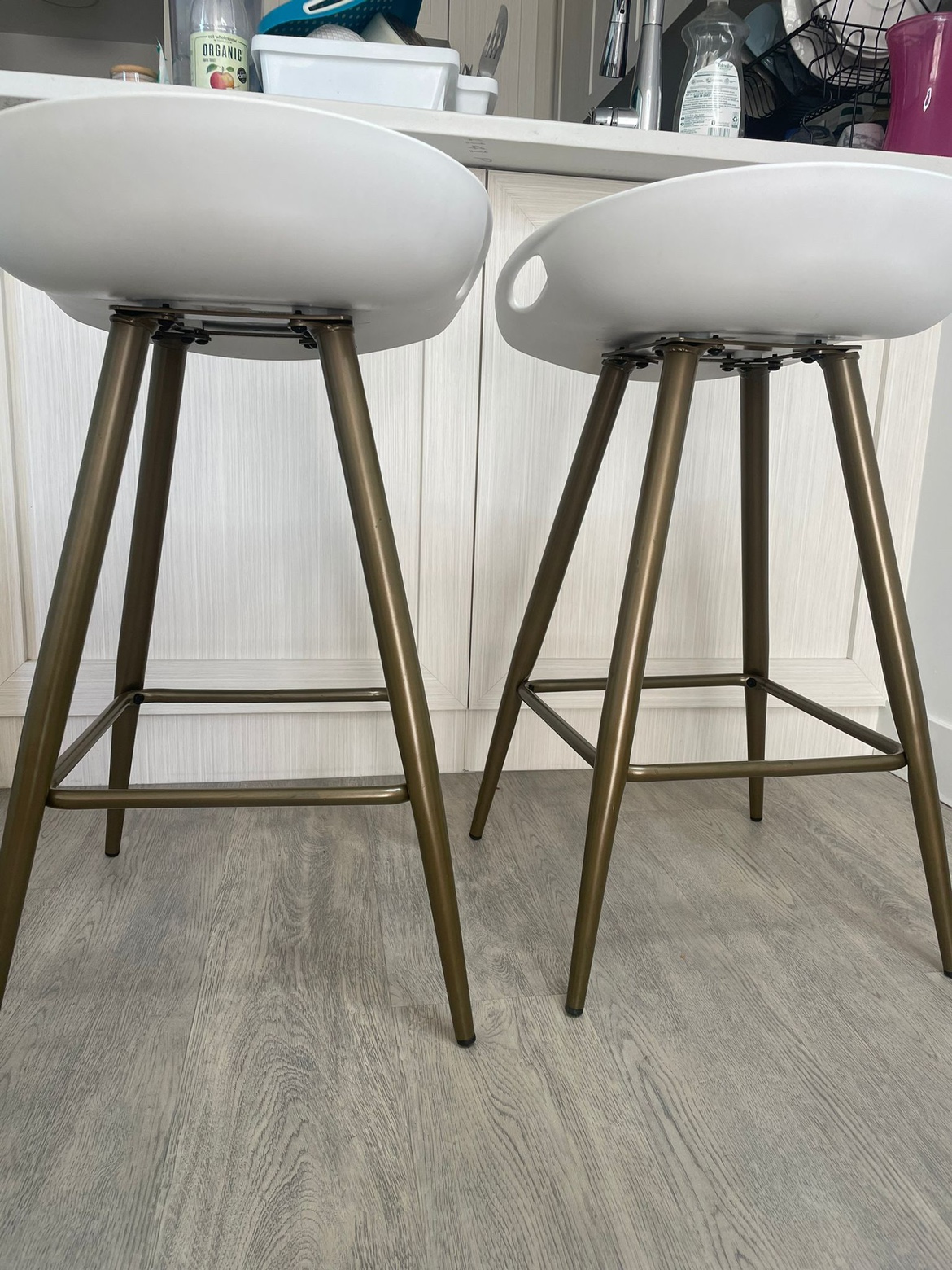 2 stool chairs