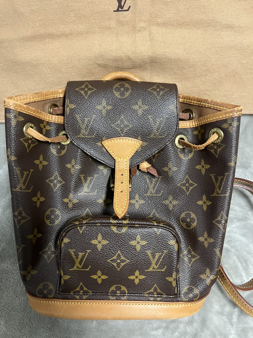 Authentic LV Montsoursi PM - photo 2