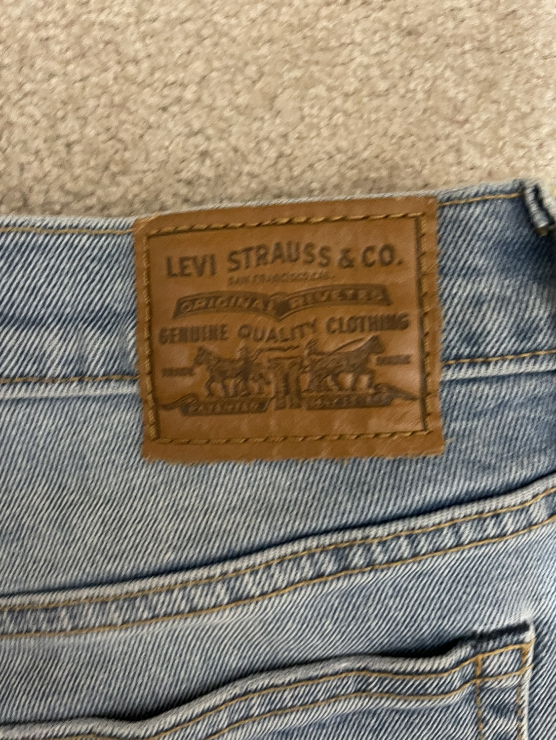 Women’s Levi’s wedgie jeans image indicator(5)
