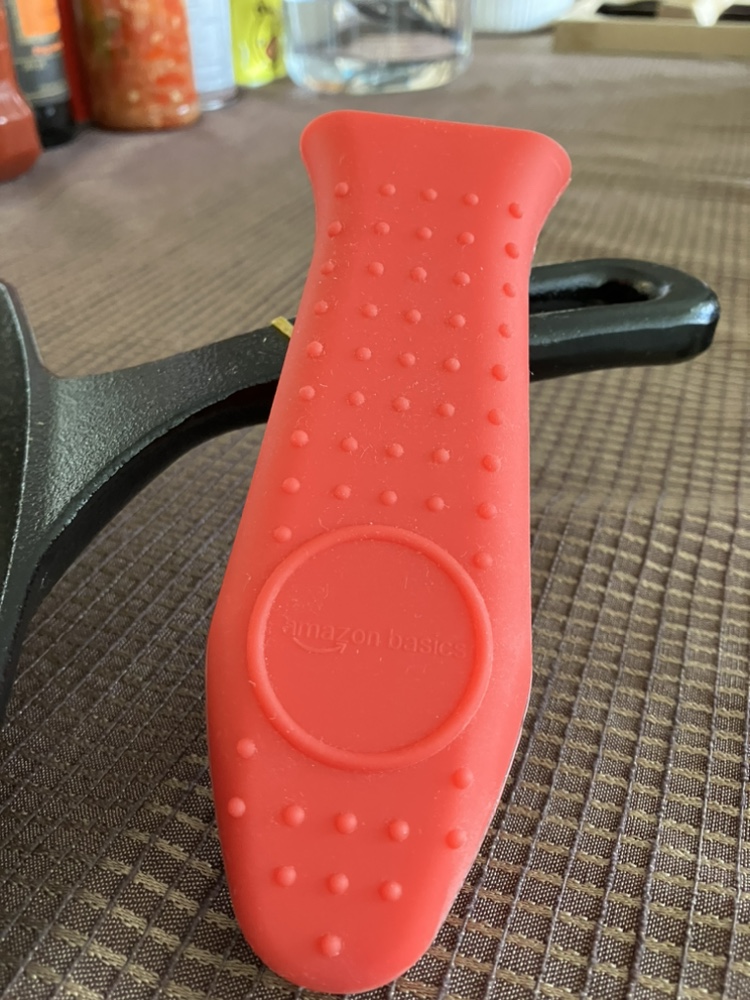 Square Cast Iron with Grill Lining (comes with silicone cover!) image indicator(2)