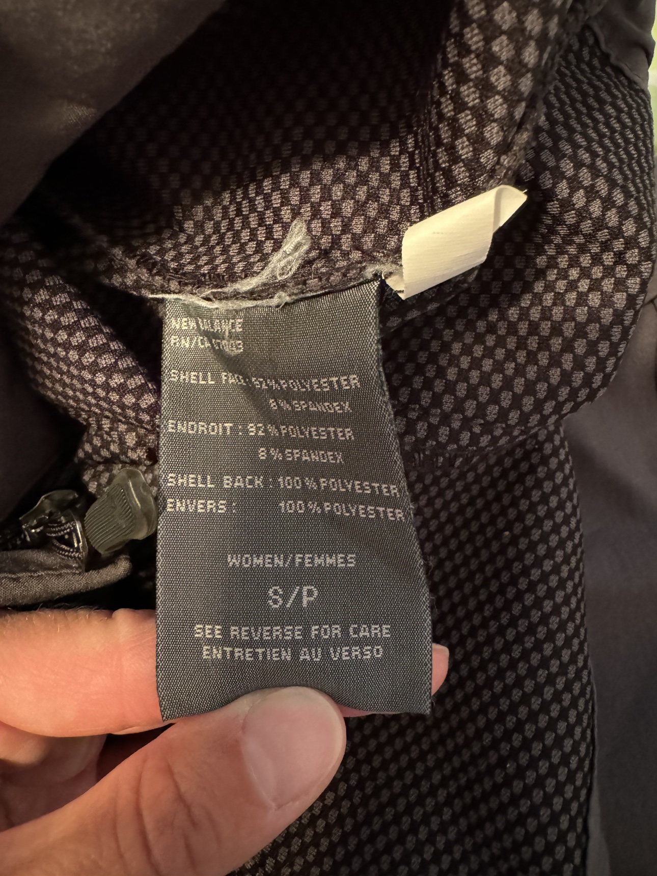 Women’s new balance jacket image indicator(5)