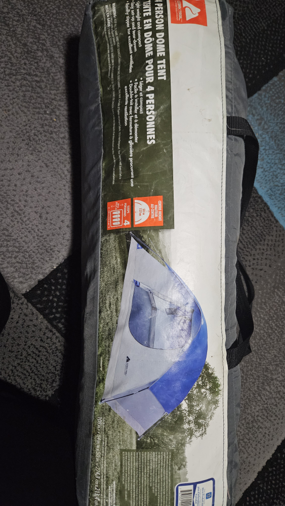 tent  - 4 person dome tent