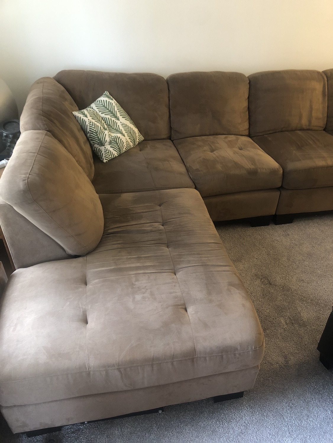 Couch (sectional) - photo 3