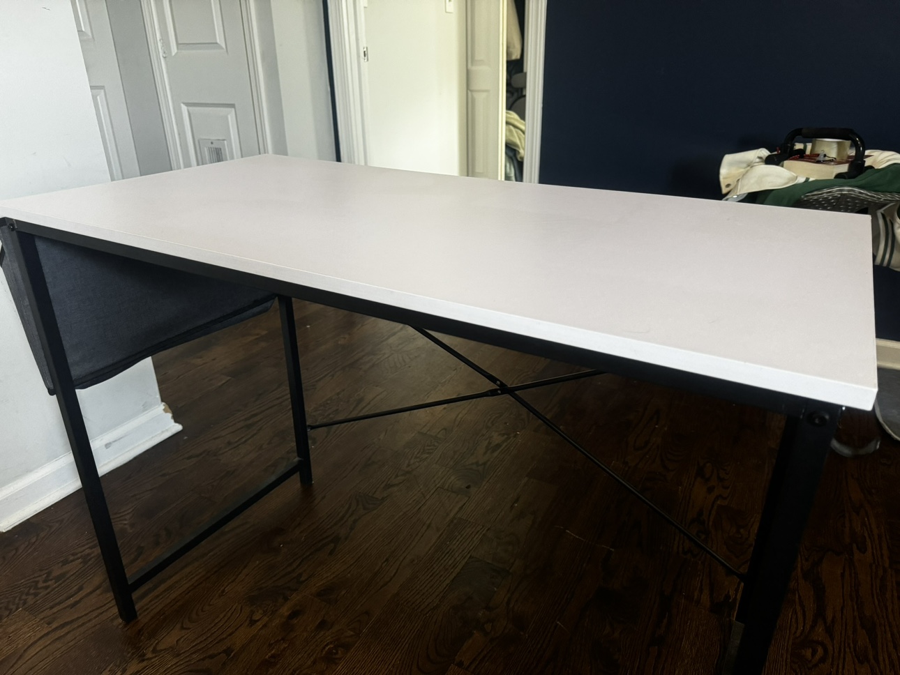 White Computer Desk - photo 4