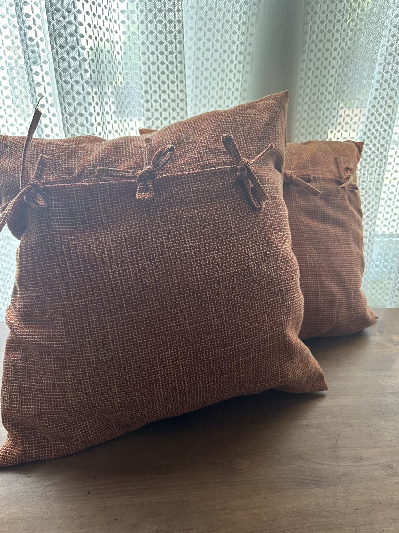 2 Decorative pillows for sale - photo 3