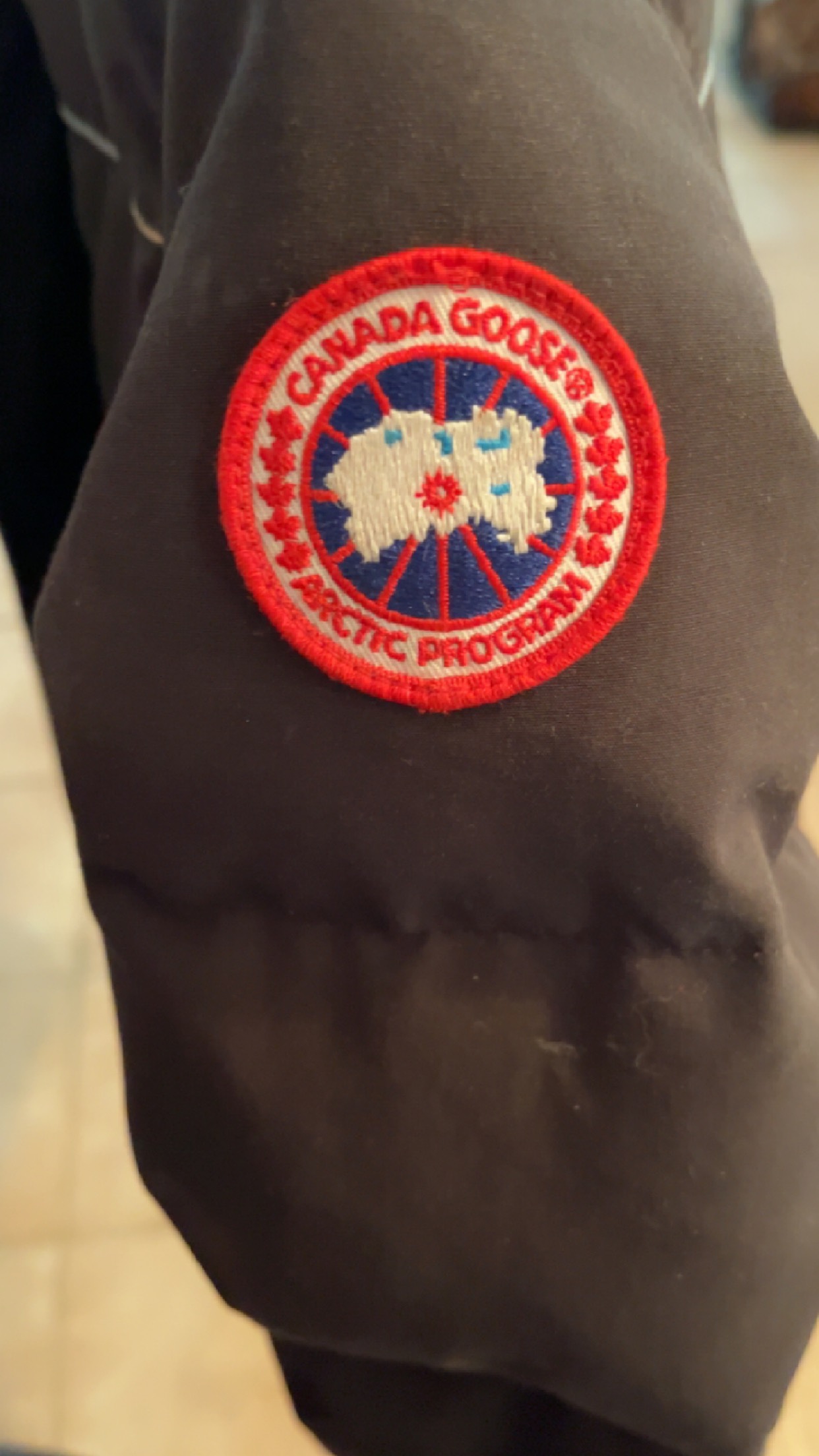 Ladies Canada Goose image indicator(4)