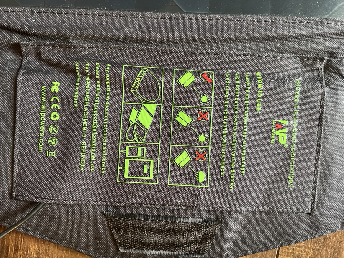 Solar charger - photo 3