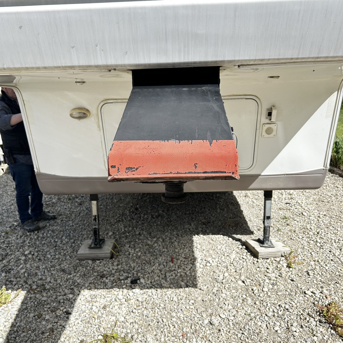Holiday trailer ( 5th wheel) - photo 3