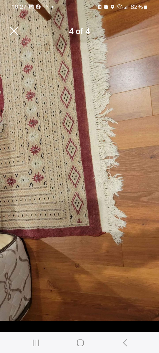 Kashan Rug, Burgundy and Taupe. Made in Lahore.