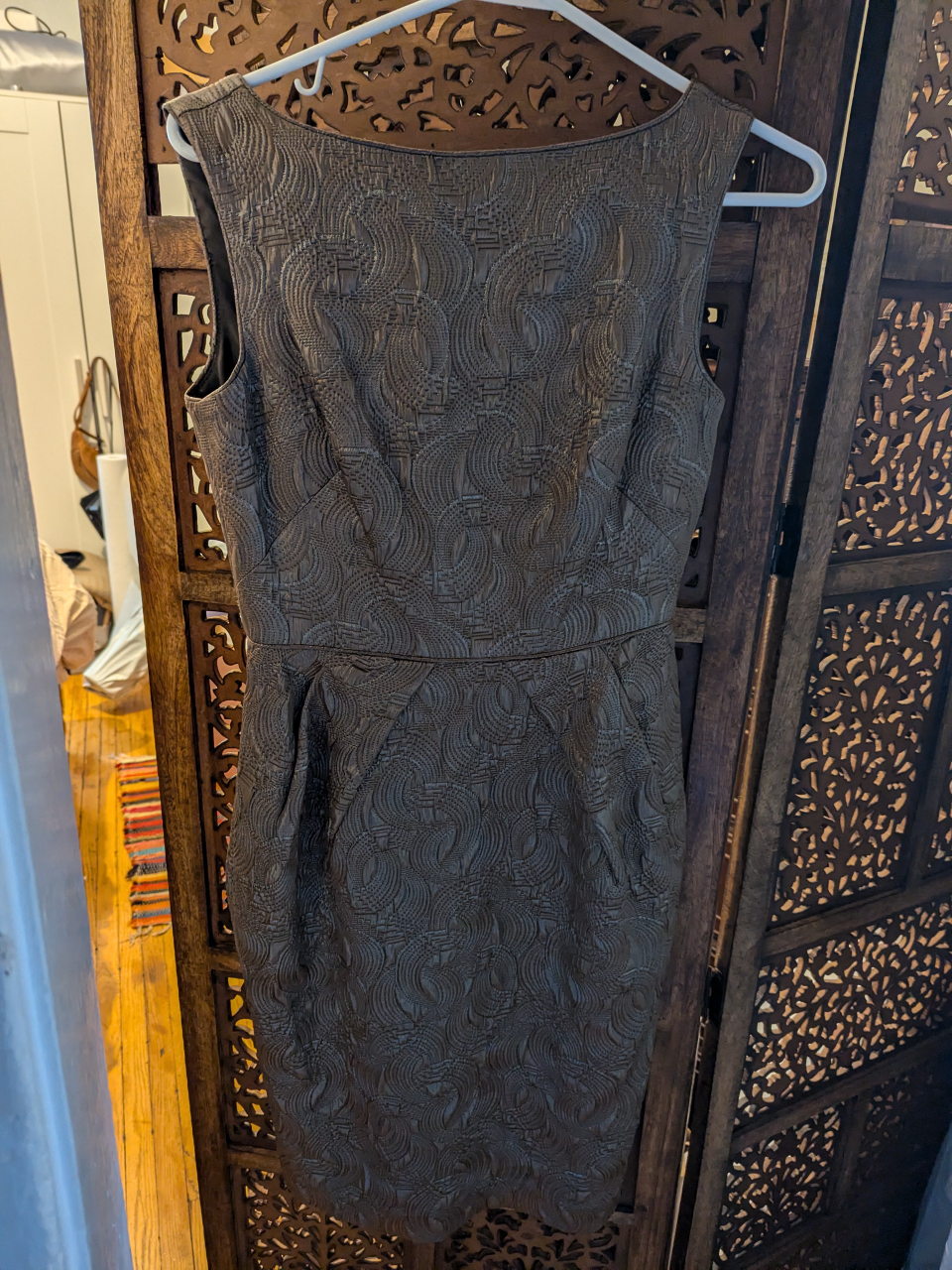 Banana Republic dress image indicator(4)