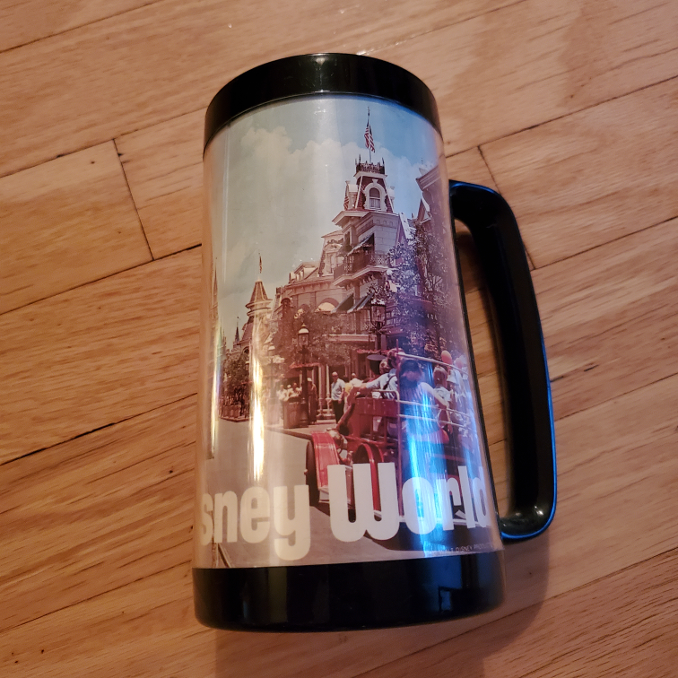 Free Vintage Disney World Mug #freecycle