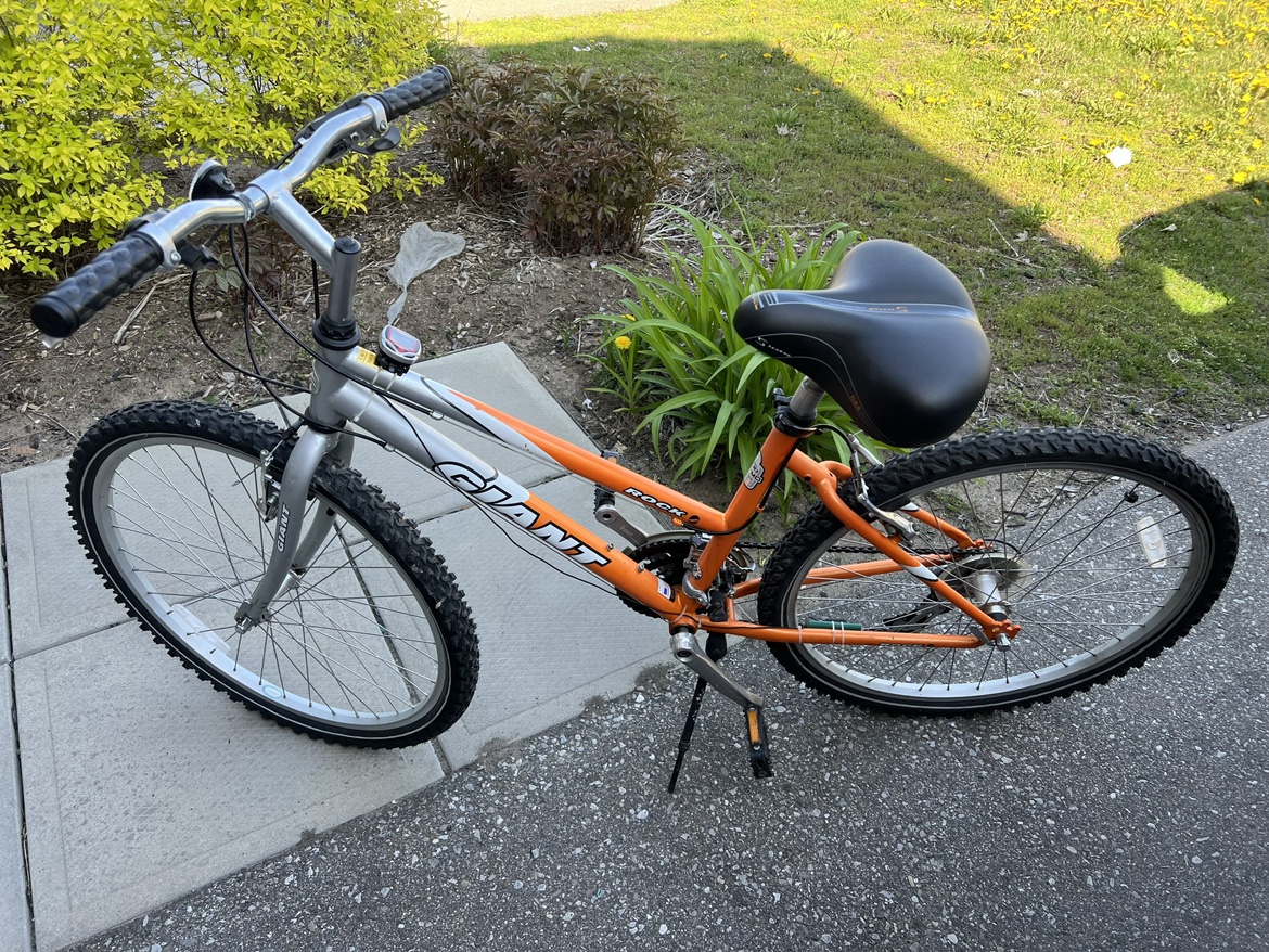 One bike for men and one for women image indicator(4)