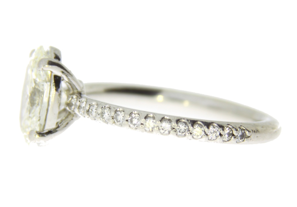 1.52 carat custom oval brilliant diamond engagement ring image indicator(2)