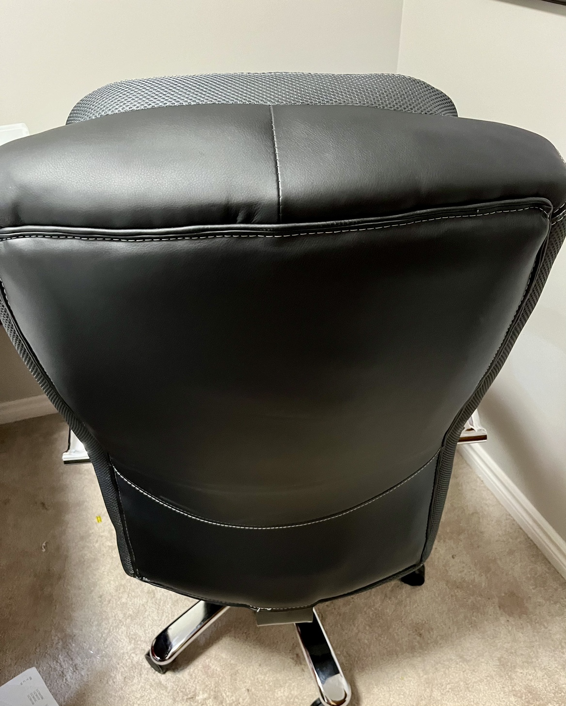 Office Chair- Black PU Leather image indicator(6)