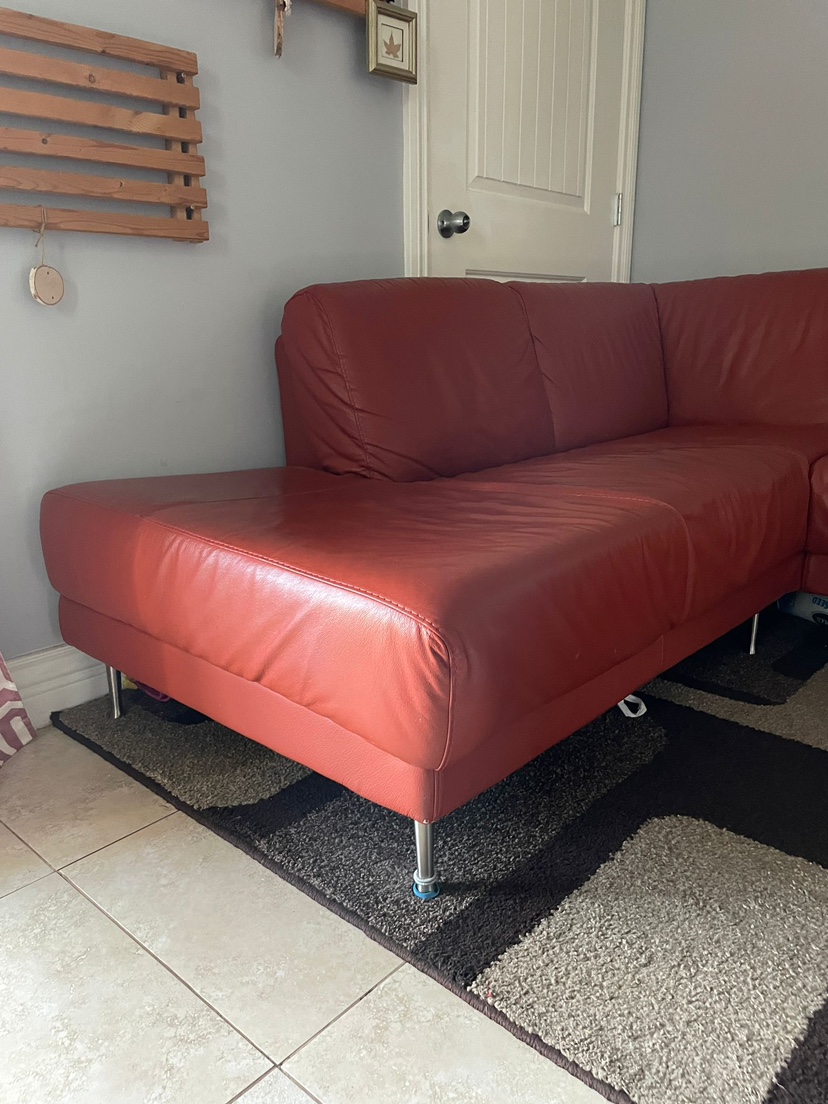L shape leather sofa - photo 4