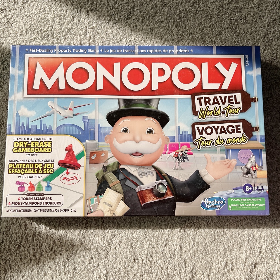 Brand new Monopoly travel world tour, family board game ⚽️