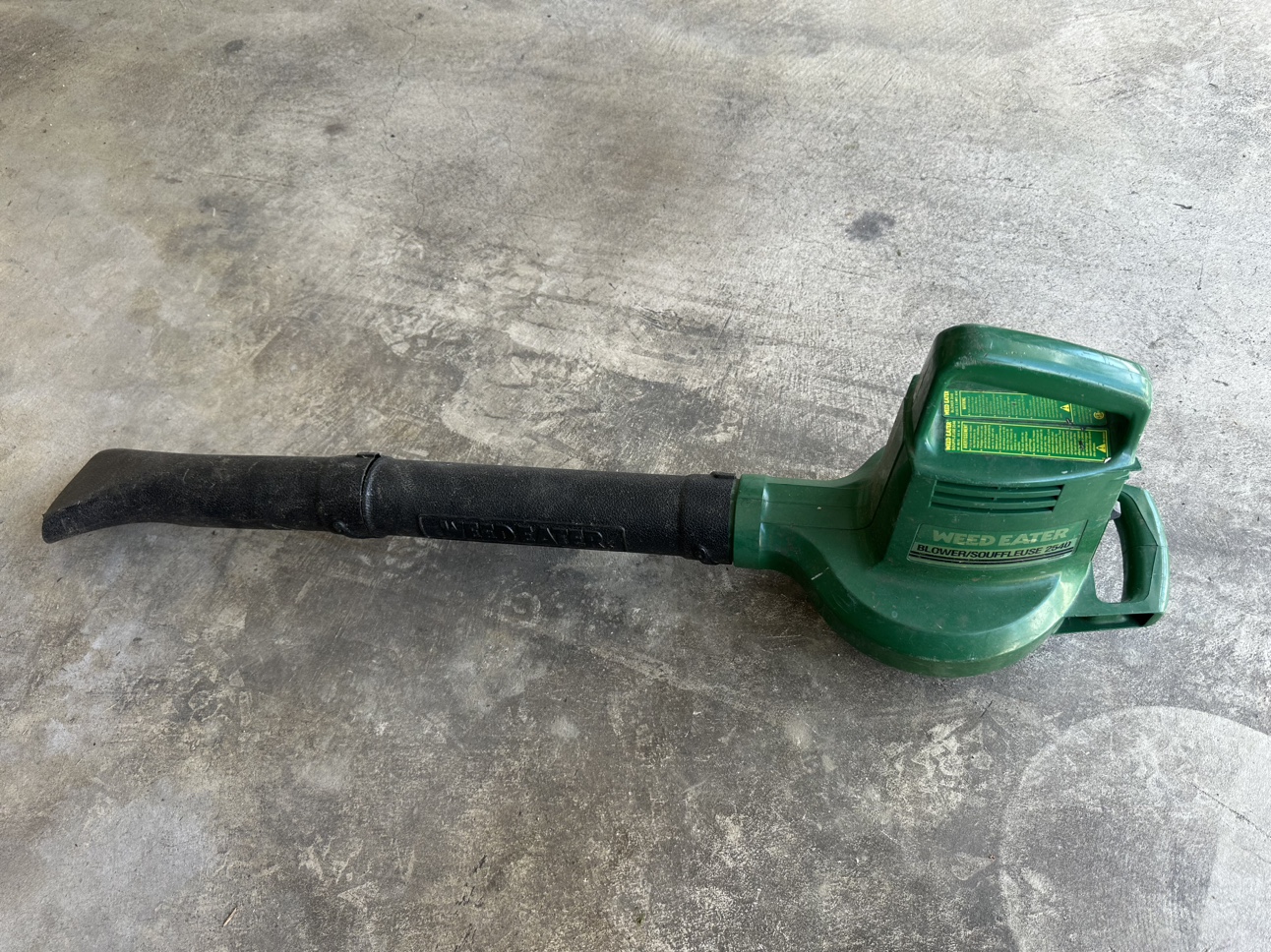 Weed Eater - Electric Hand-Held Leaf Blower