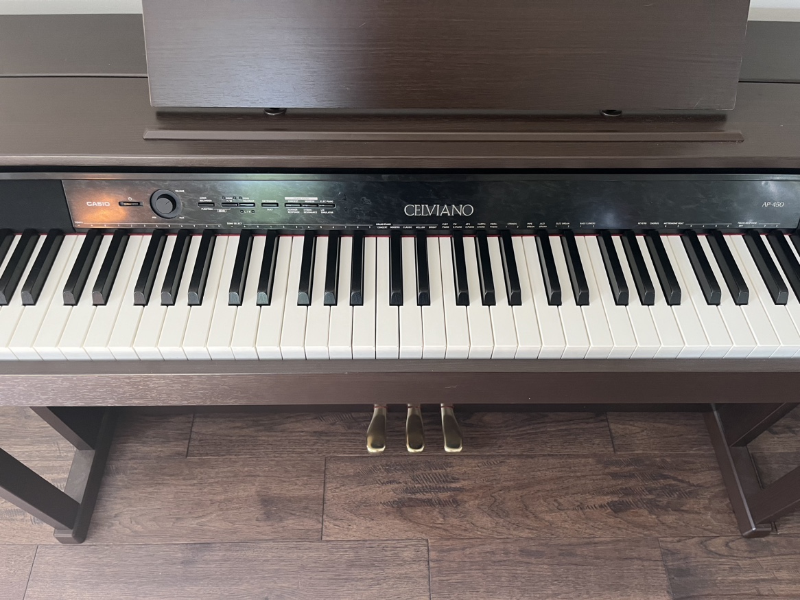 Casio Celviano Piano + Piano Books - photo 2