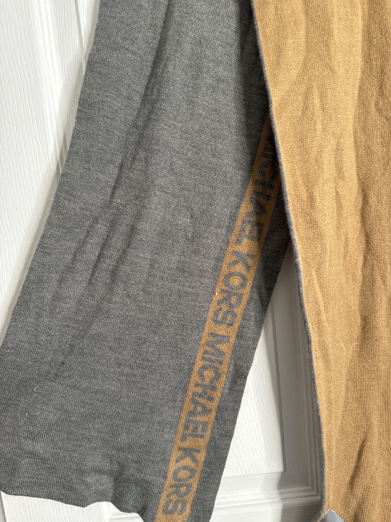 Michael Kors 100% Acrylic Scarf image indicator(3)