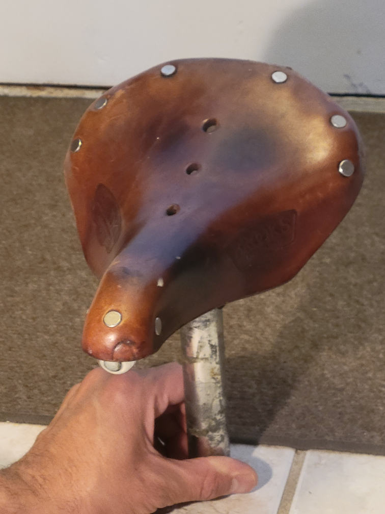 Brooks  standard leather bicycle seat - photo 3