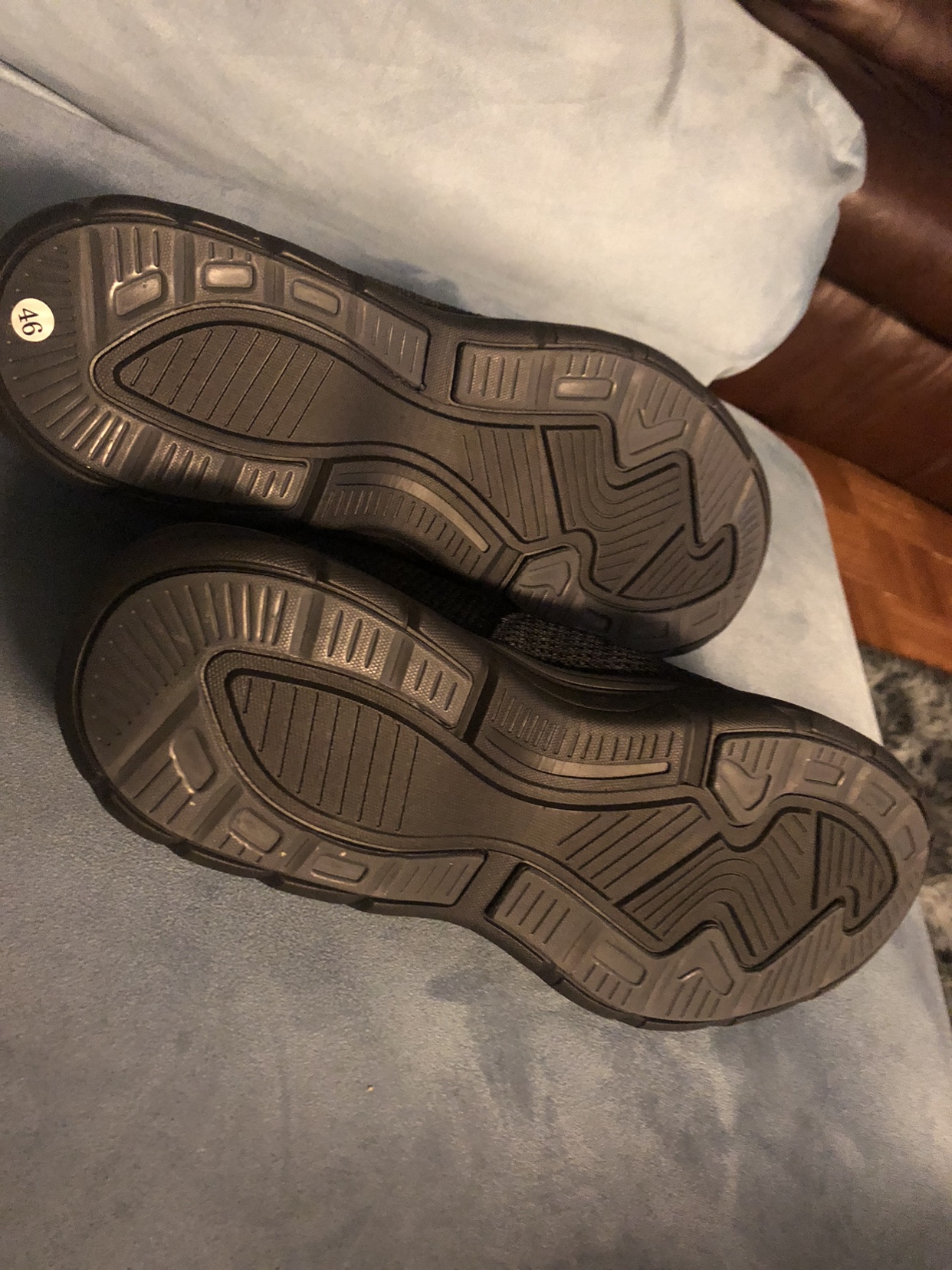 Men’s black slip resistant shoes, New…(13/46) - photo 3