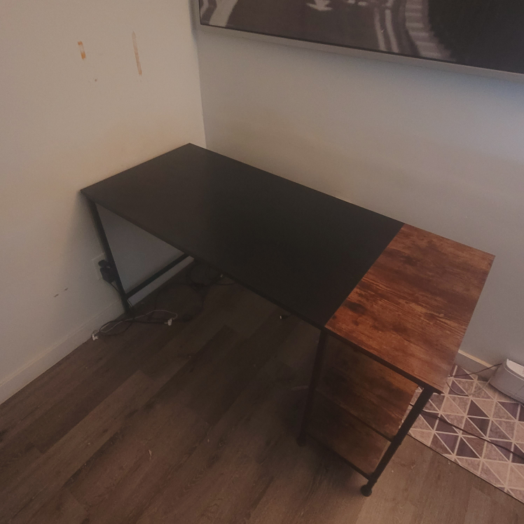 Office Desk (MOVING OUT SALE) thumbnail
