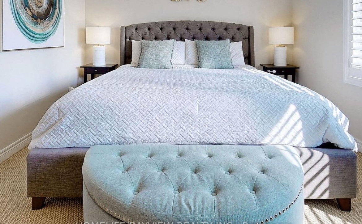 King bed frame