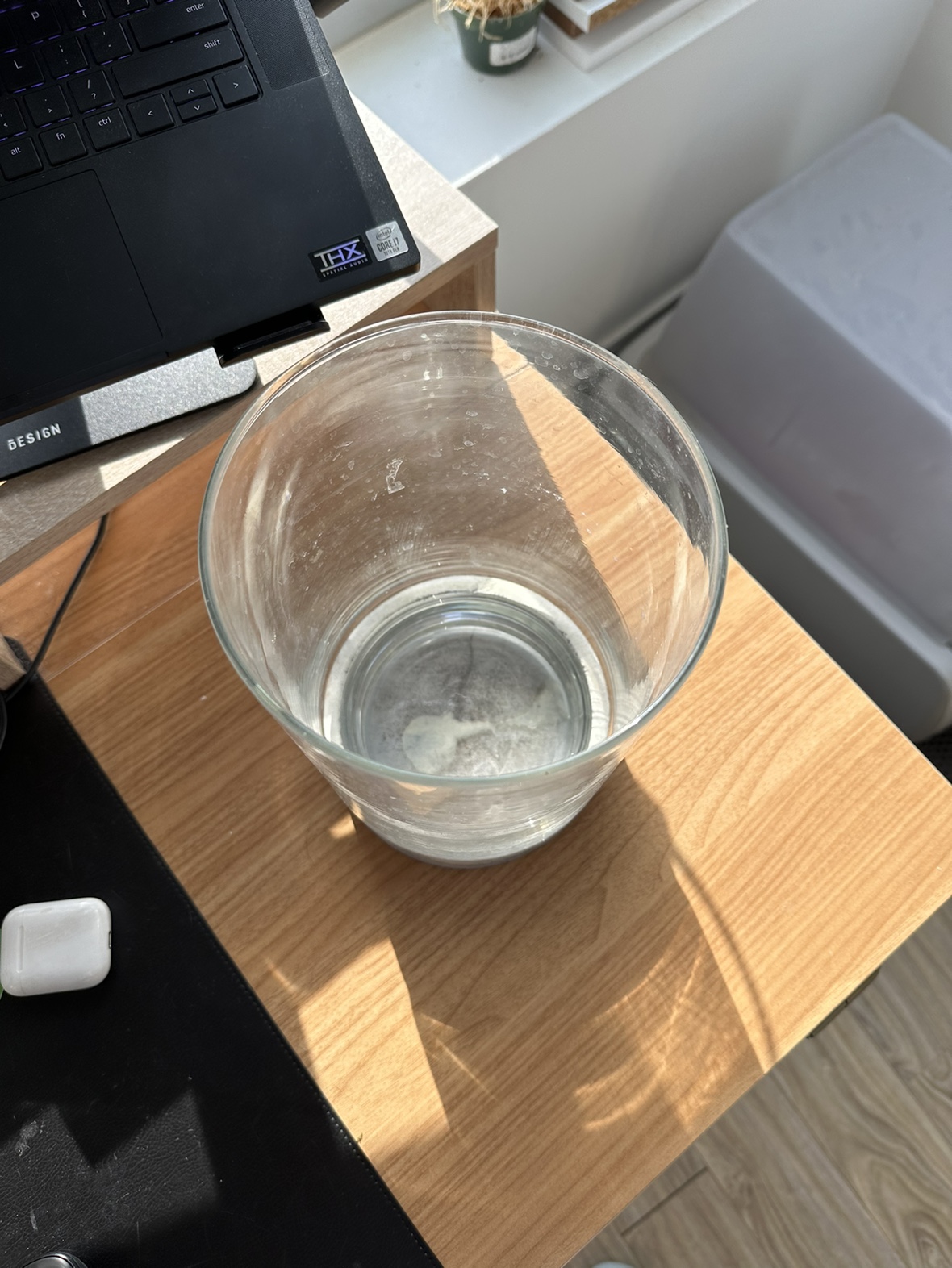 Large Glass Vase - photo 2