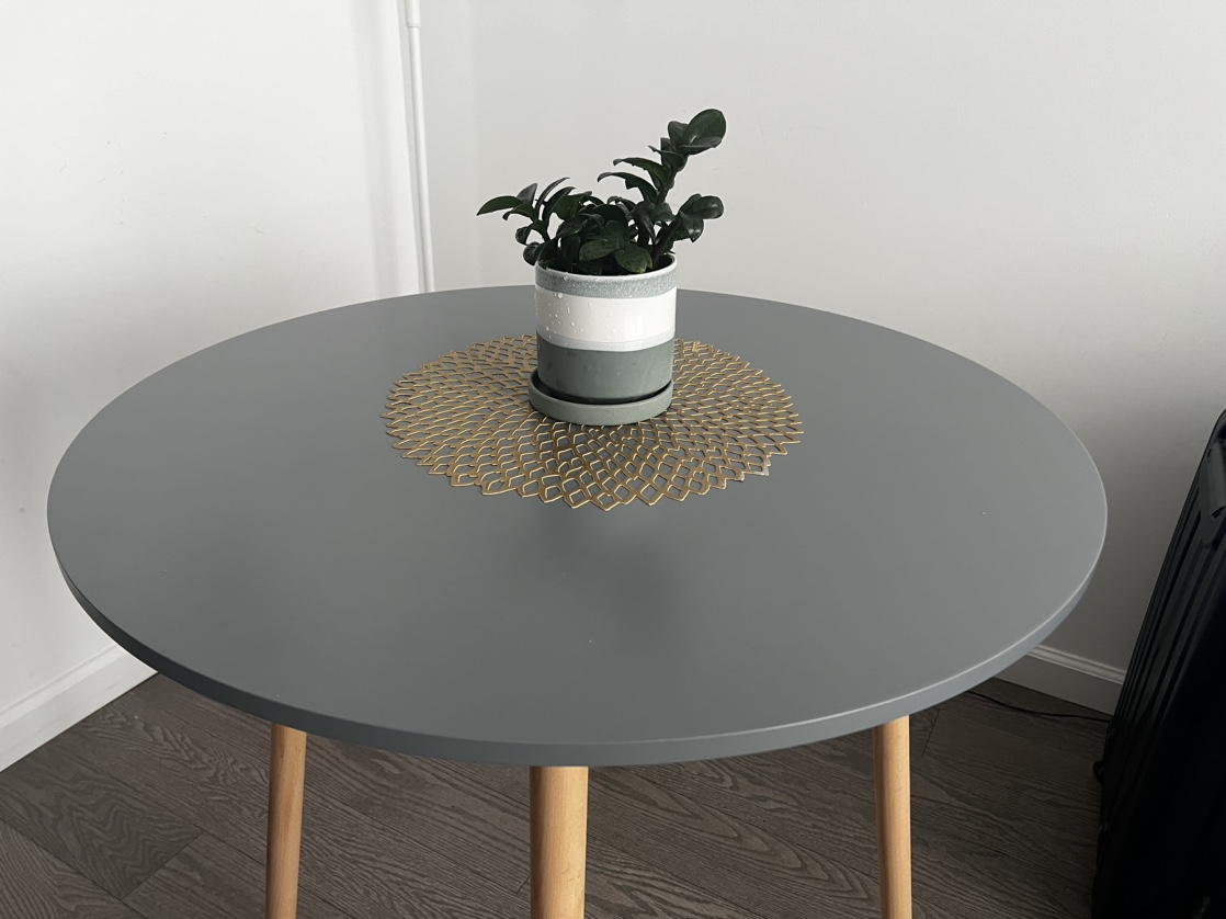 Dining Table + Chairs - photo 3