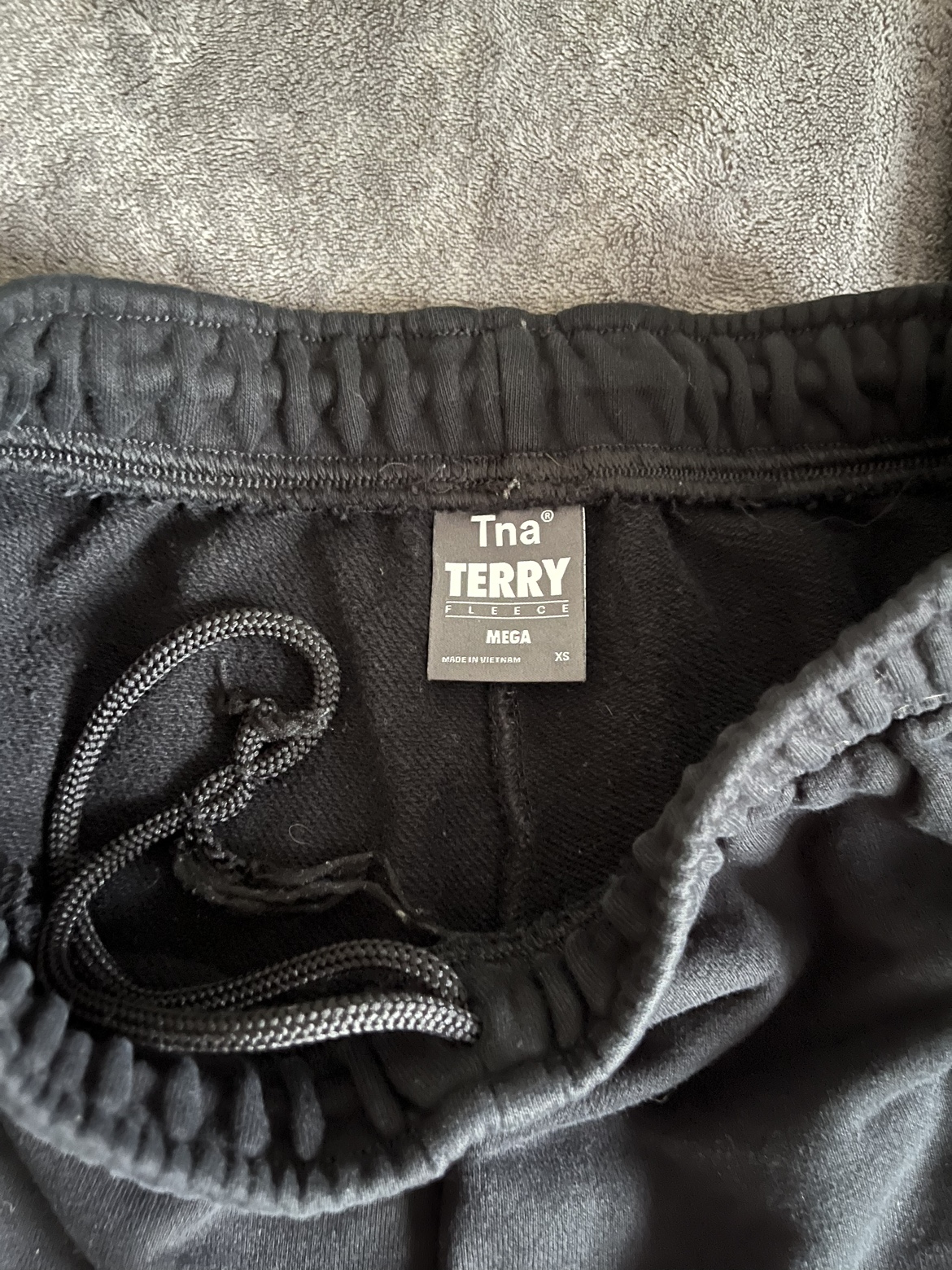 Aritzia Sweatpants image indicator(2)