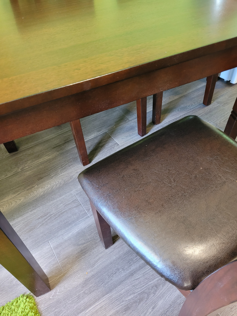 Dinning table with 3 chairs image indicator(3)