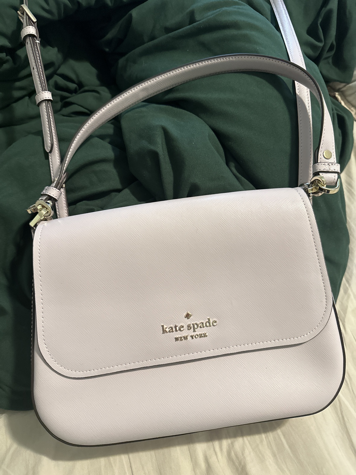 Kate spade brand new never used before image indicator(2)