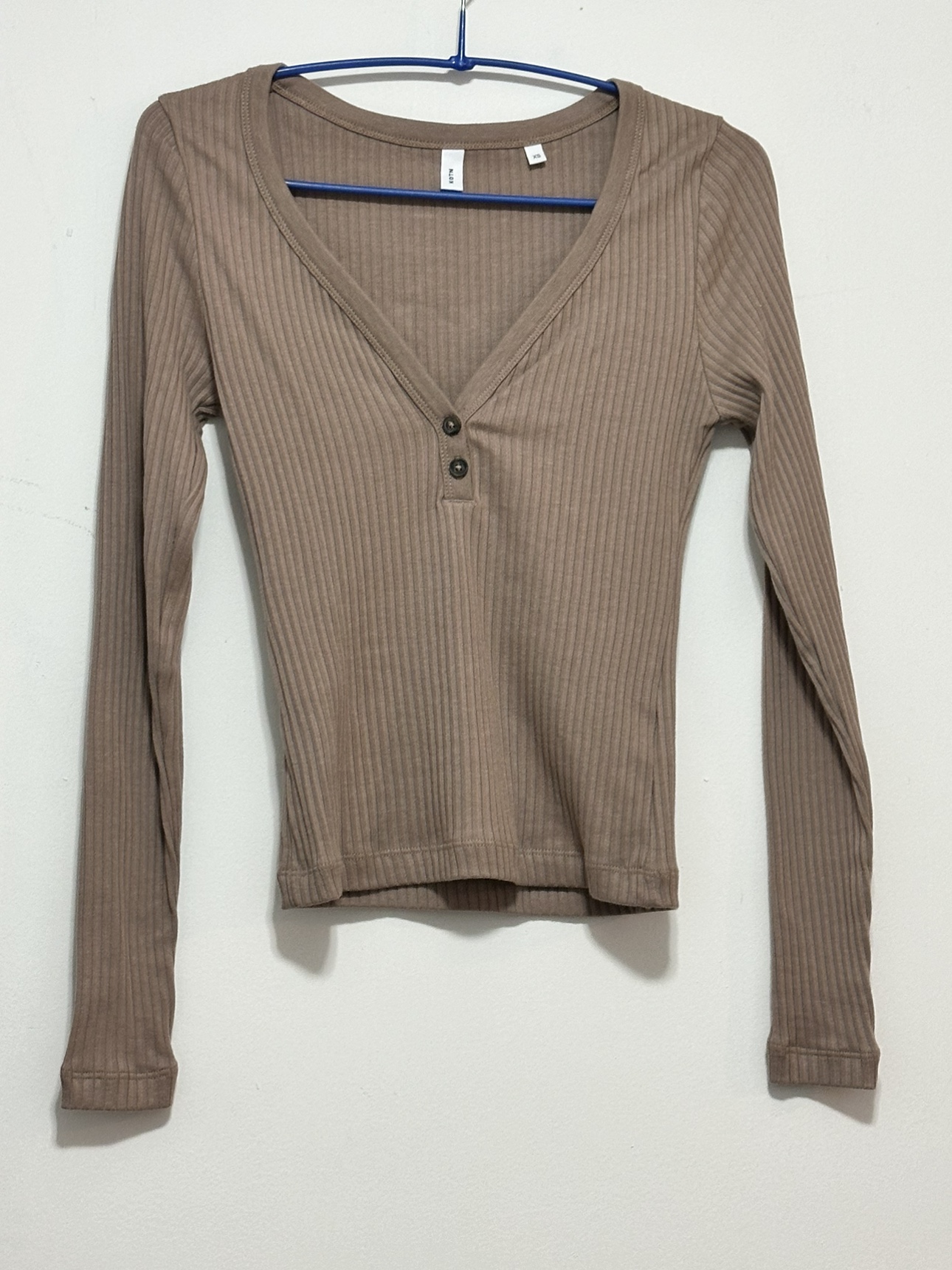 Ribbed henley kotn