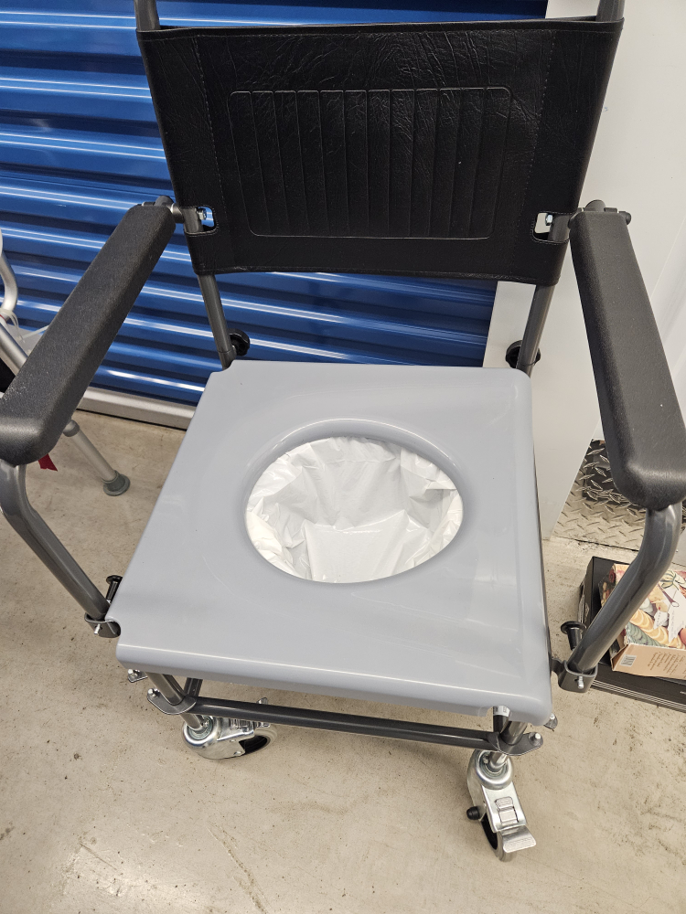 Medical Commode chair, shower Chair, toilet chair - photo 3