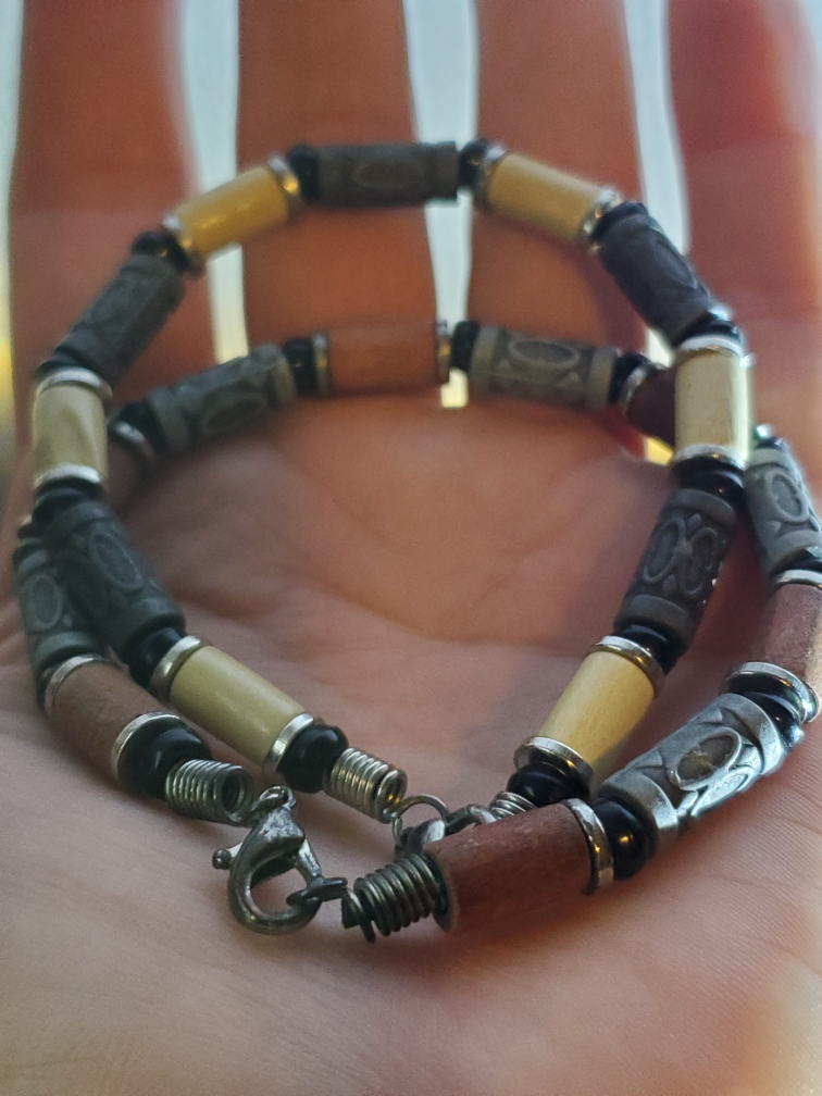 2 Beaded Bracelets 📿 thumbnail