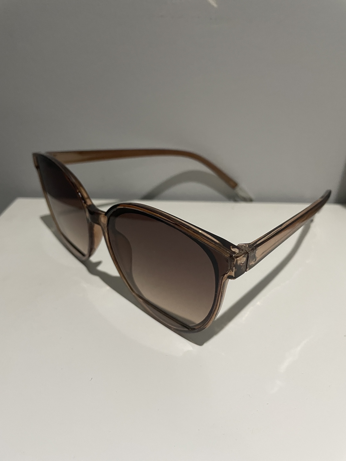 Sunglasses - photo 2