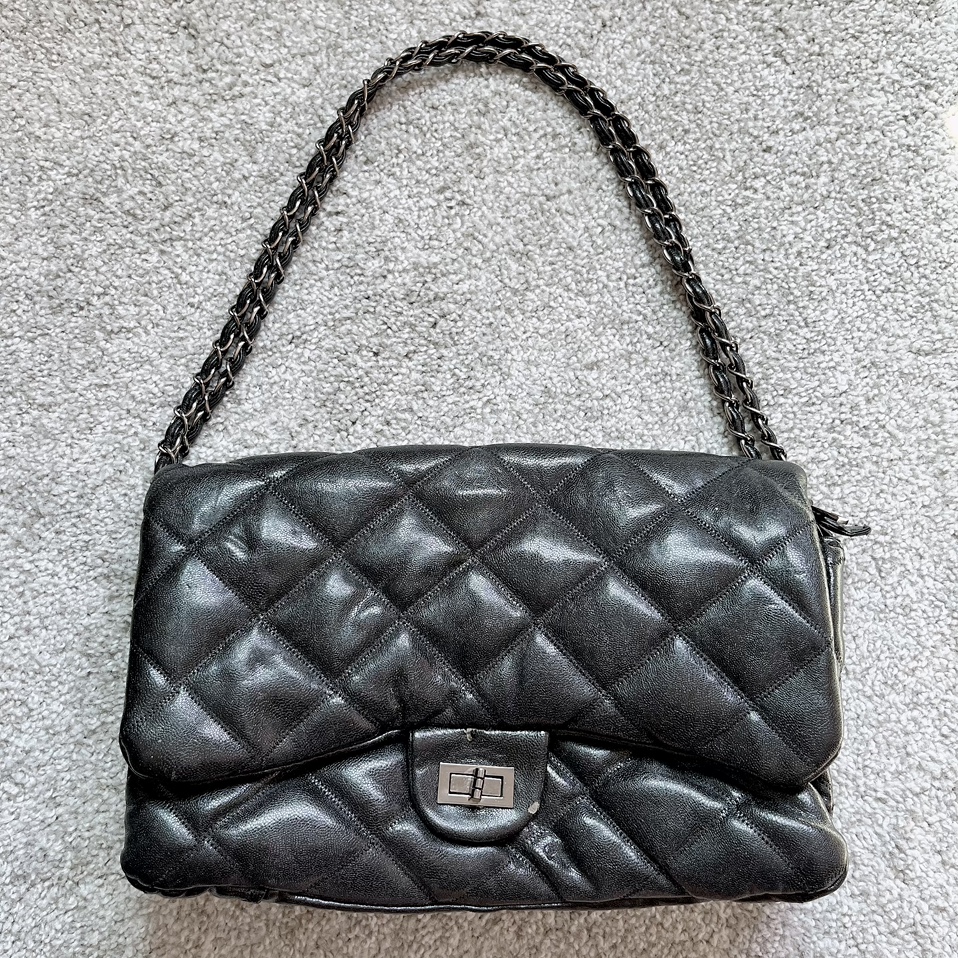 Large quilted shoulder bag ⚽️ thumbnail