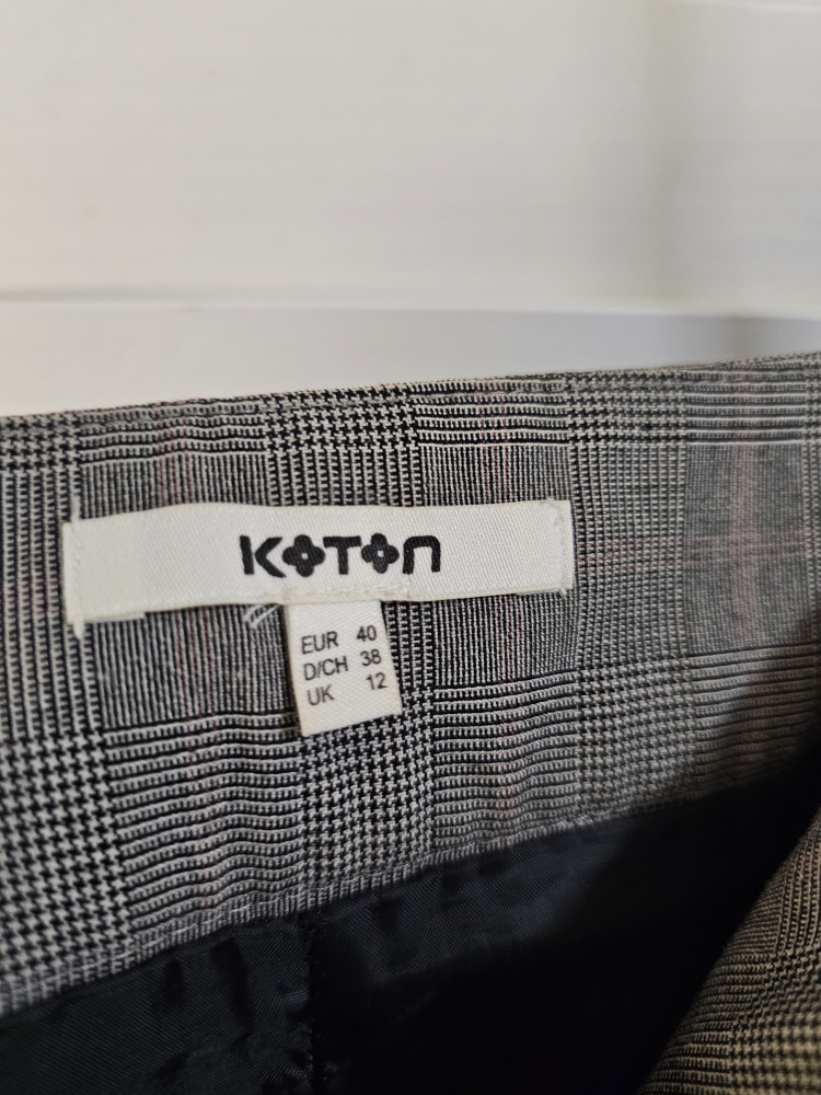 Women's Cotton brand skirt image indicator(2)