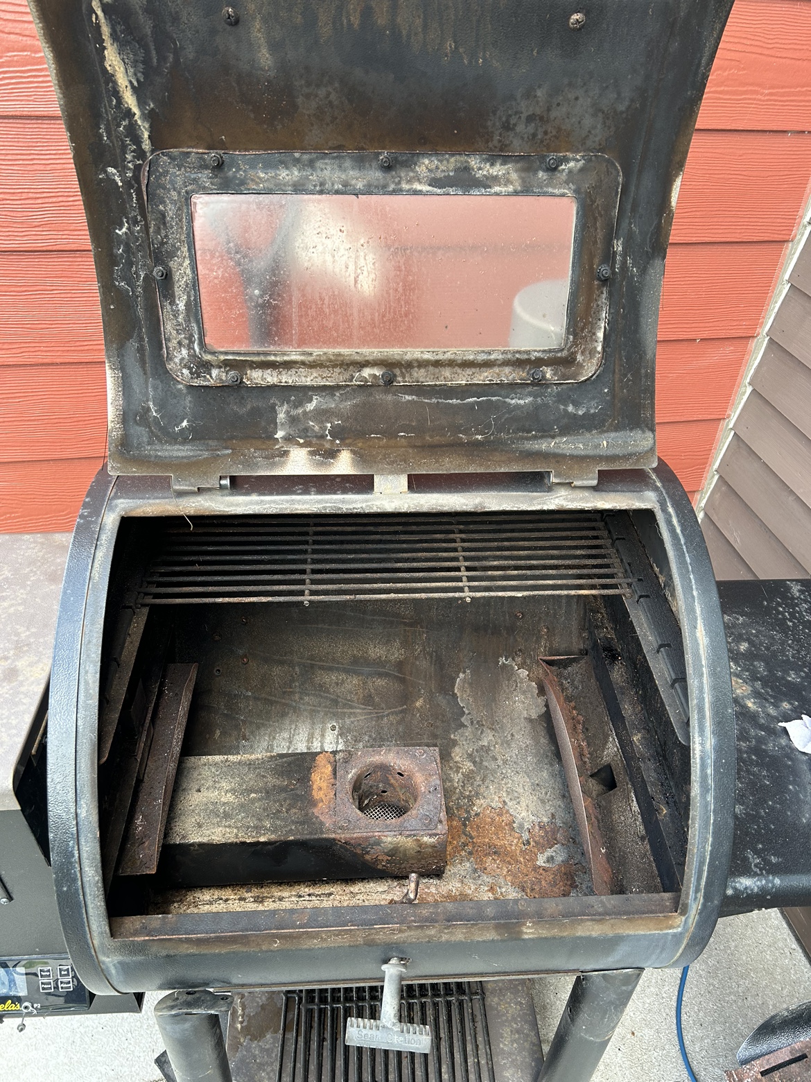 Cabela’s Pro Series Smoker and Shop Vac Ash Vacuum - photo 5