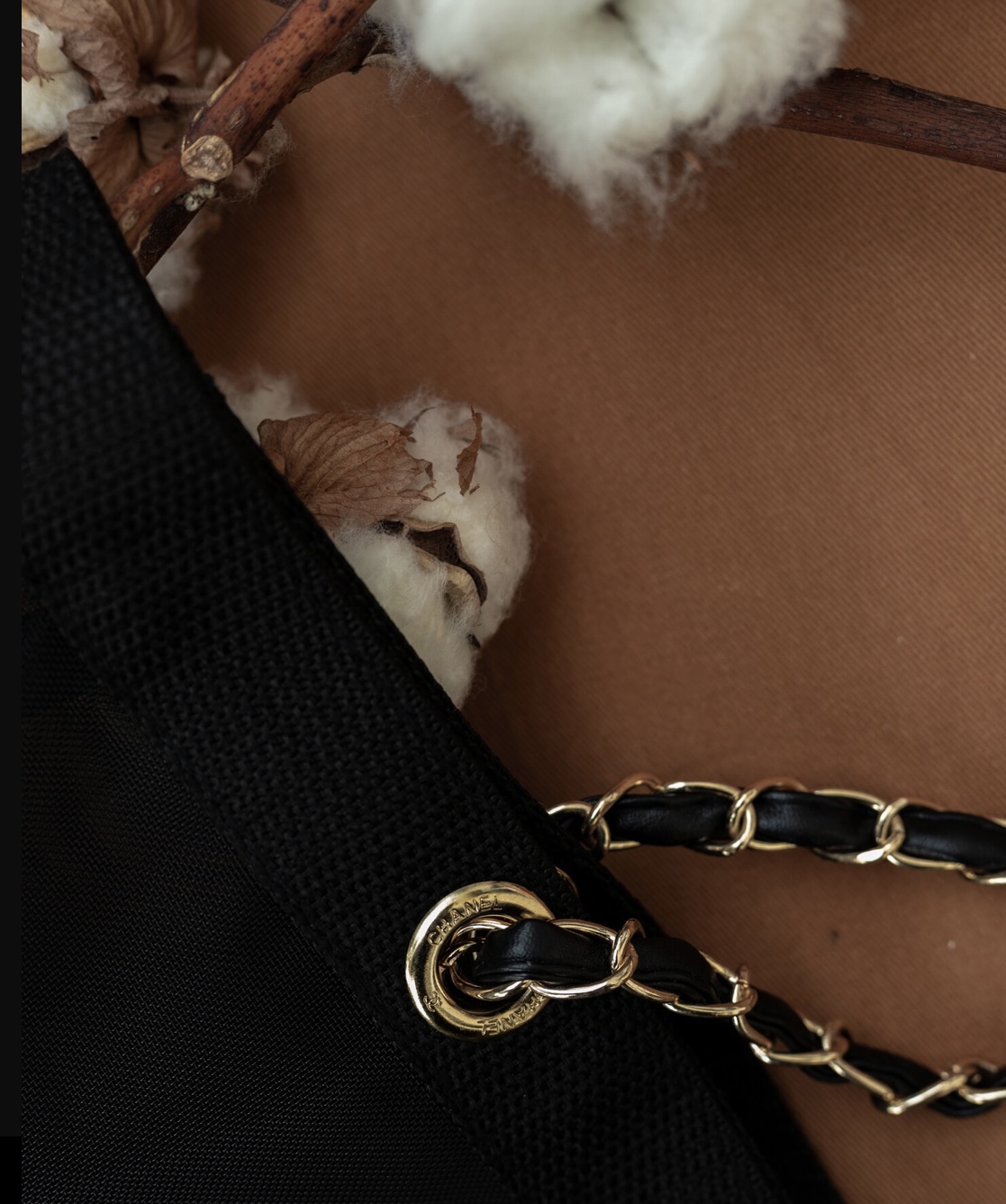 Chanel Beauty VIP Black Mesh Tote Bag & Cosmetic Pouch image indicator(6)