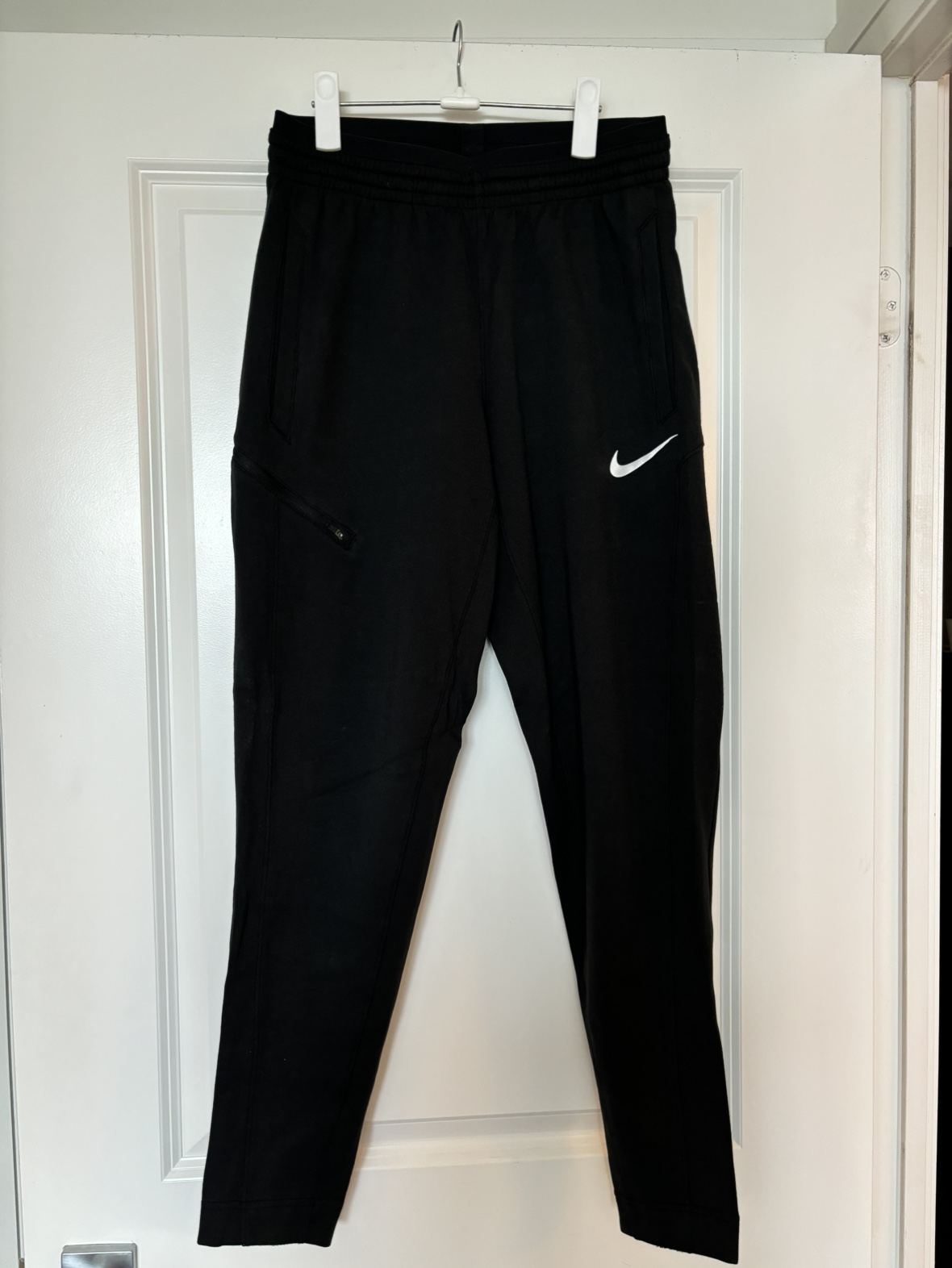 Nike pants thumbnail