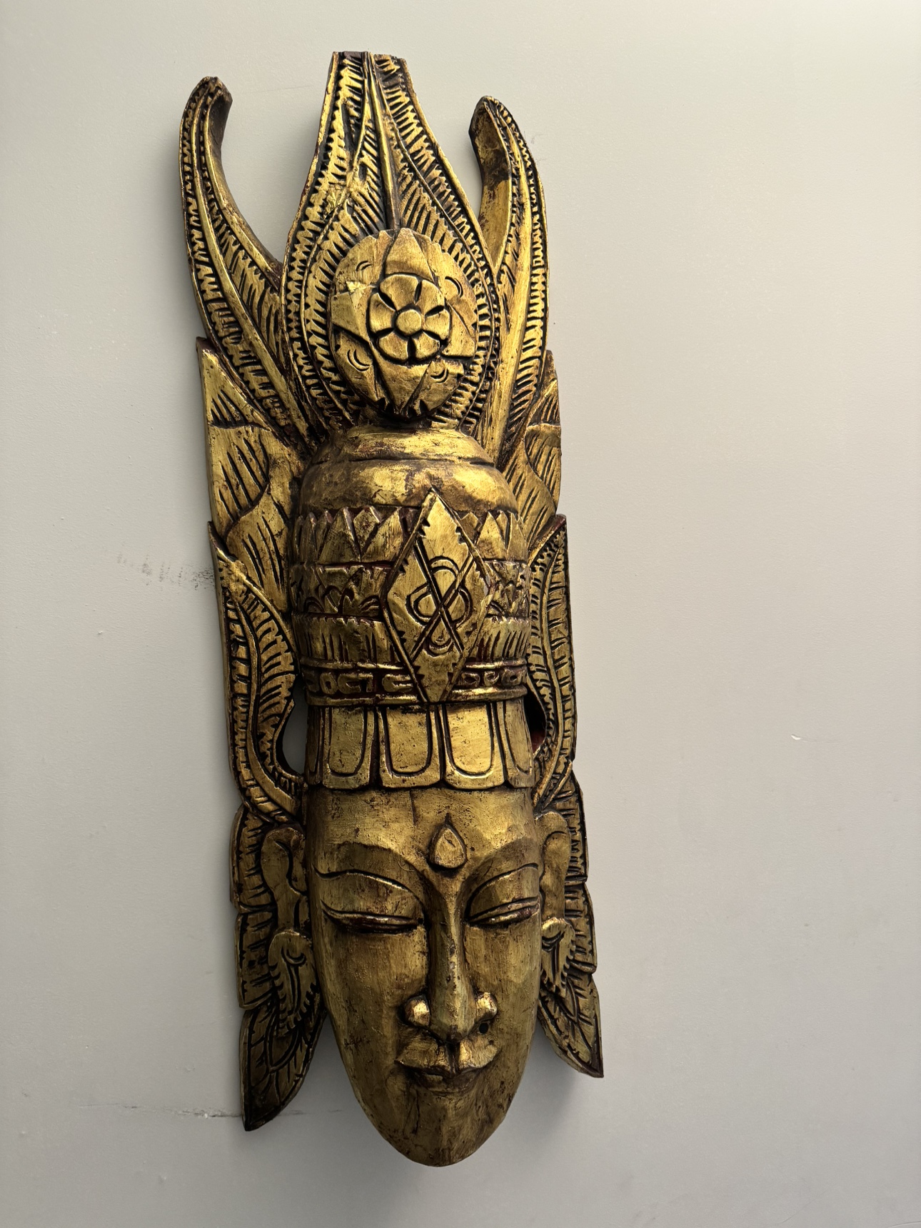 wooden mask - photo 3