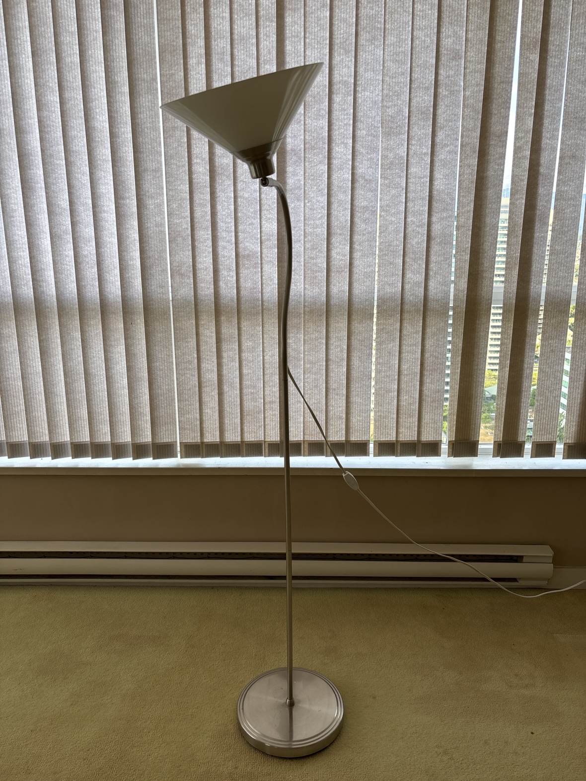 Standing lamp