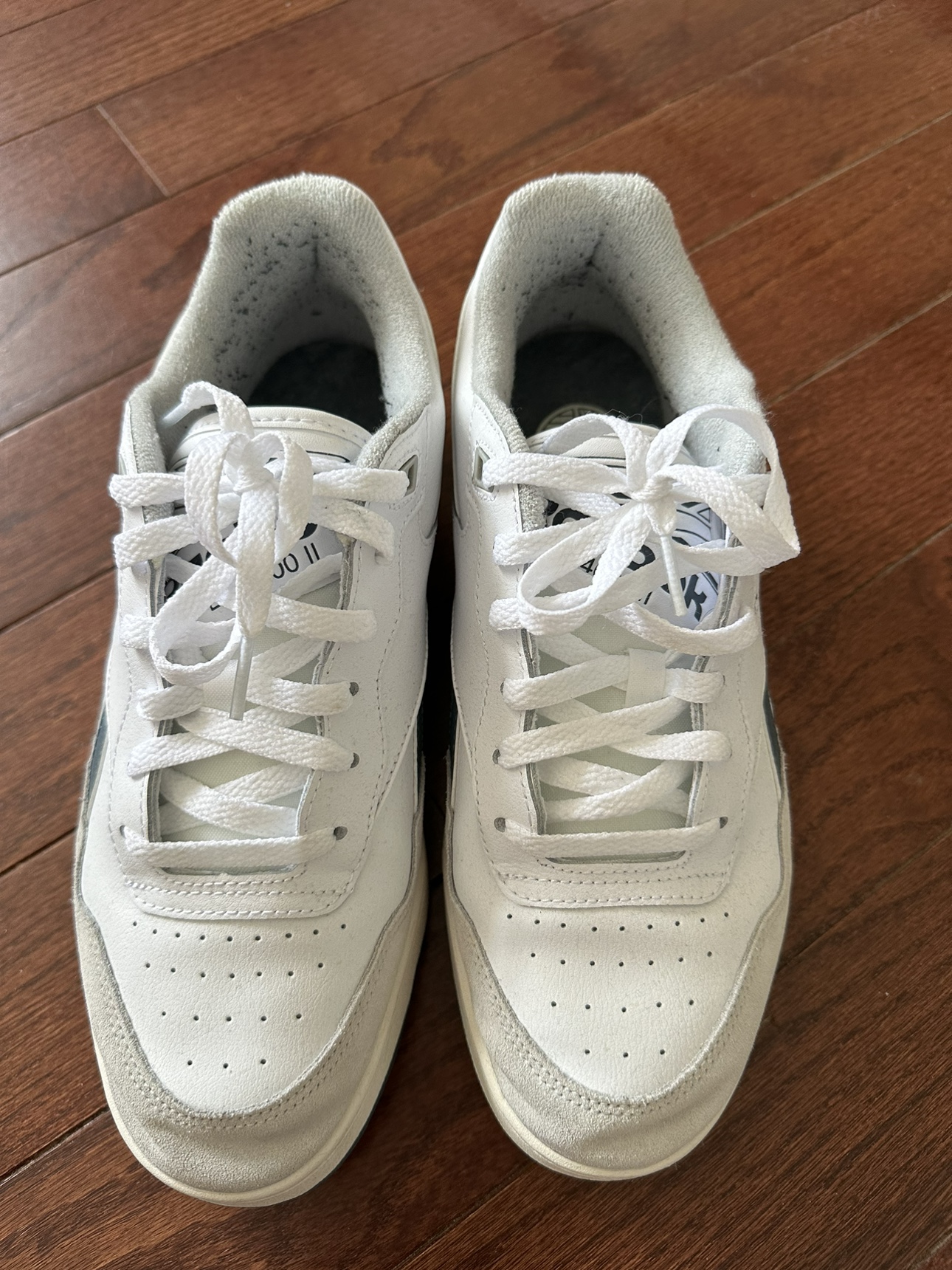 Reebok Shoes image indicator(5)