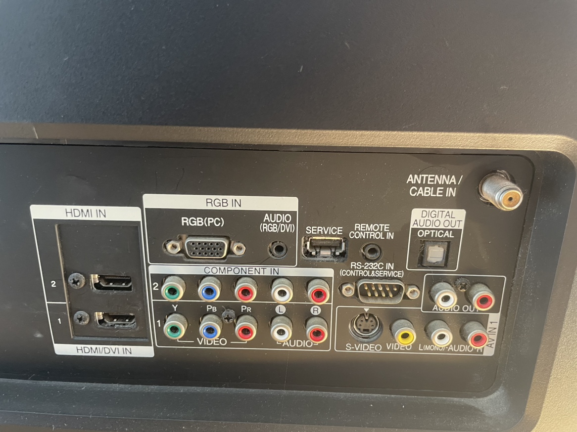 42” LG Tv for sale - photo 2